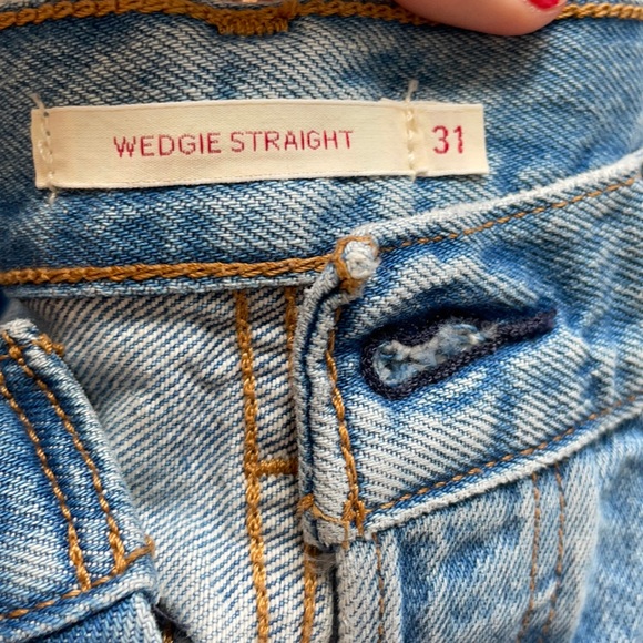 Levi's Denim - Levi’s wedgie Street size 31 distressed